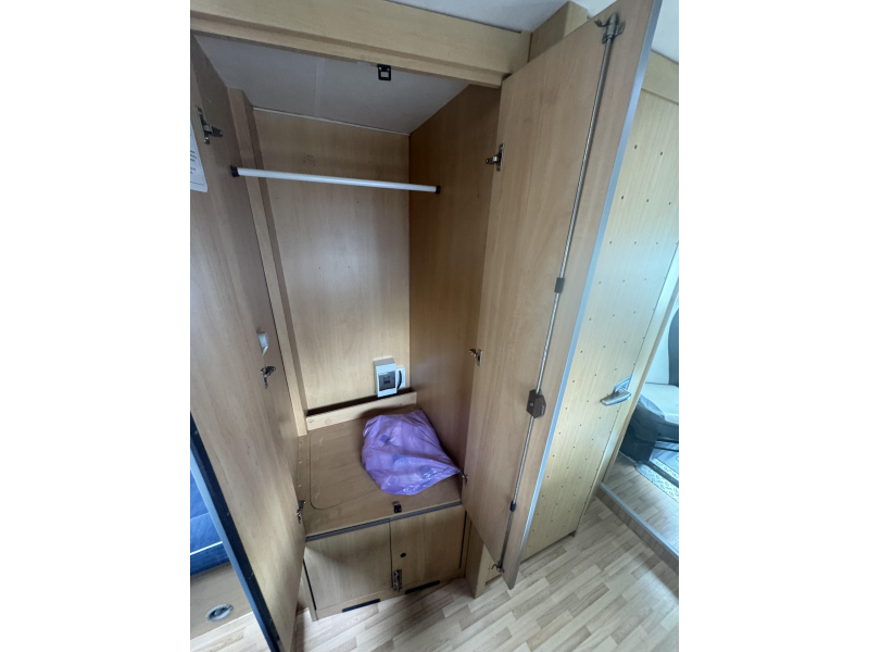 Dethleffs Globebus 3 T Ruimer rondzit  foto: 19