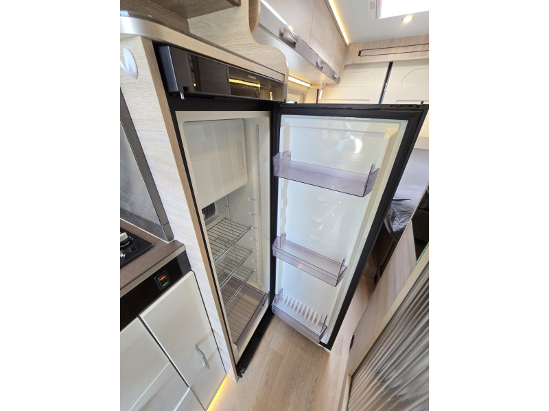 Rapido V 68 Lengte Bedden 9G Automaat  foto: 15
