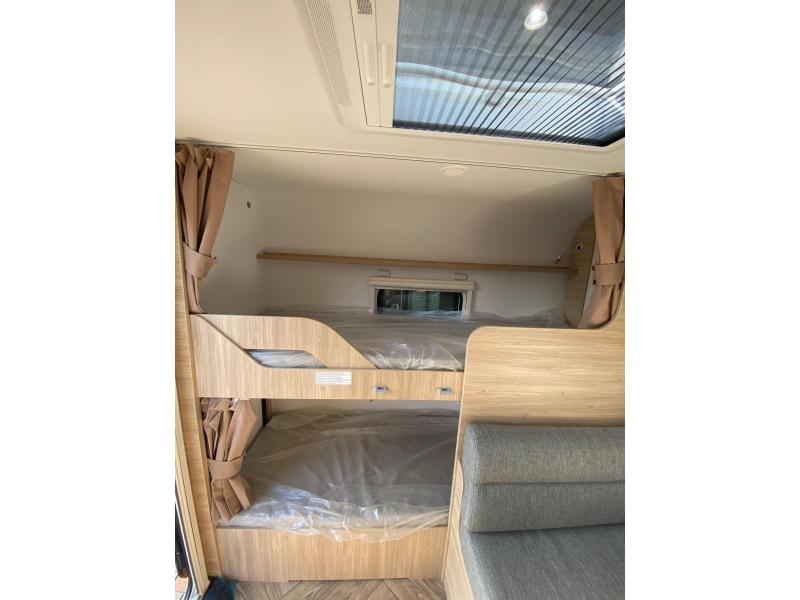 Caravelair Sport Line 476 Stapelbed Gezinscaravan  foto: 5