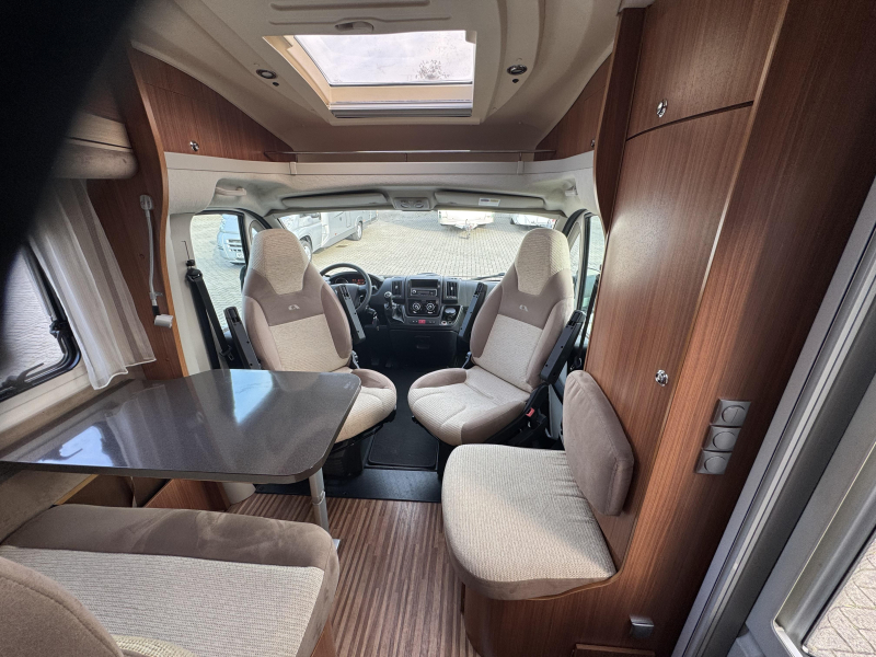 Adria Compact 600 SL SINGLE BEDS photo: 10
