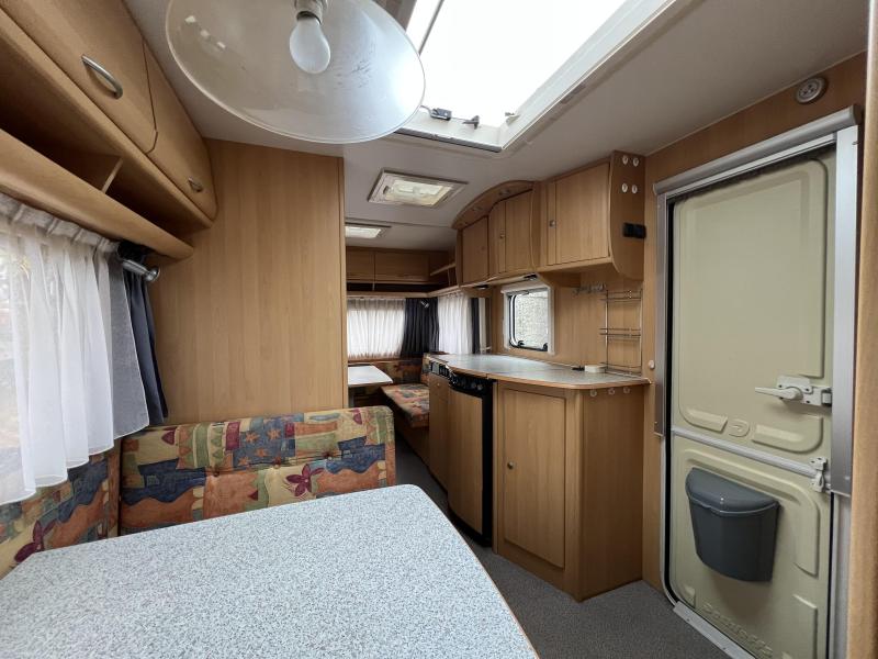 Dethleffs Camper 440 DB 