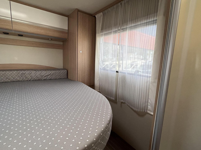 Sunlight T69 S Queensbed Awning Dish Solar Panel Lithium Bearlock photo: 15