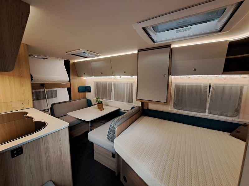 Dethleffs Aero 470 FSK STUNT PRICE! Bunk beds. photo: 6