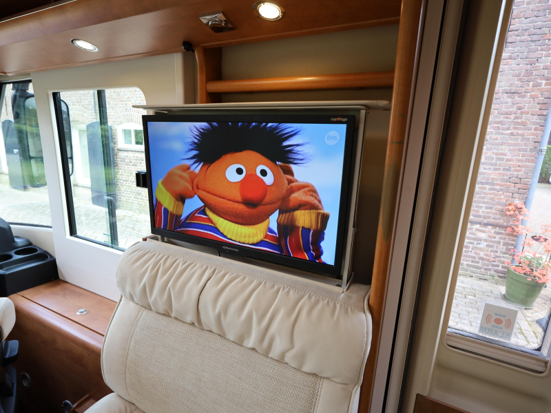 Carthago Chic C-Line II I 4.9 LE Automatik - ohne Hubbett Foto: 13