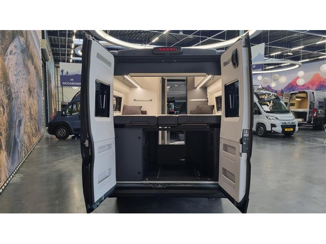 Adria Twin Supreme 640 SLB photo : 11