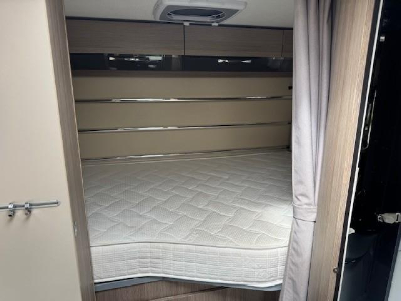 Chausson Flash 514 kleine camper  foto: 12