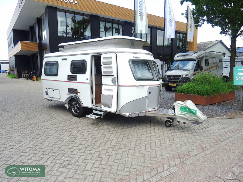 Eriba Touring Legend 542 hermosa versi&oacute;n completa foto: 14