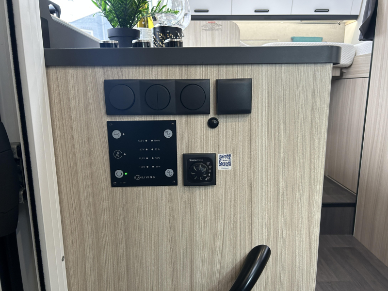 Sun Living S 70 SL Zonnepaneel en Internet  foto: 13