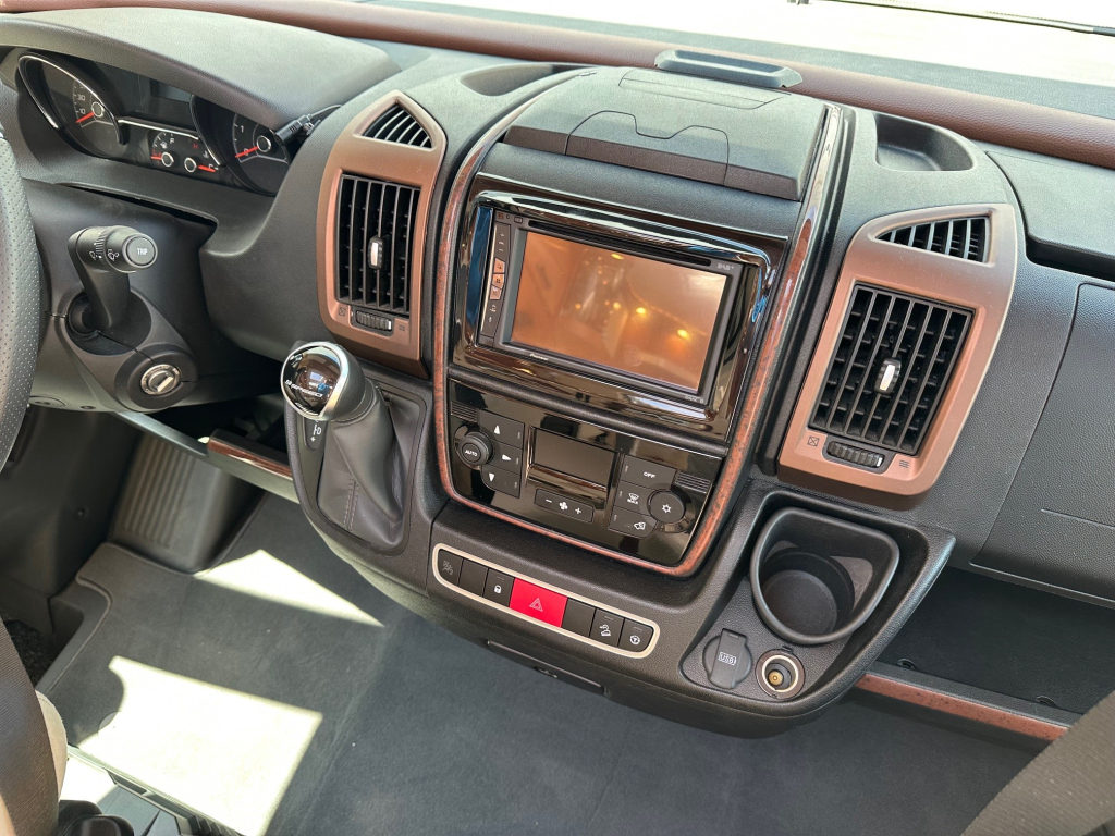 Carthago Chic C-line 4.9 LE foto: 4