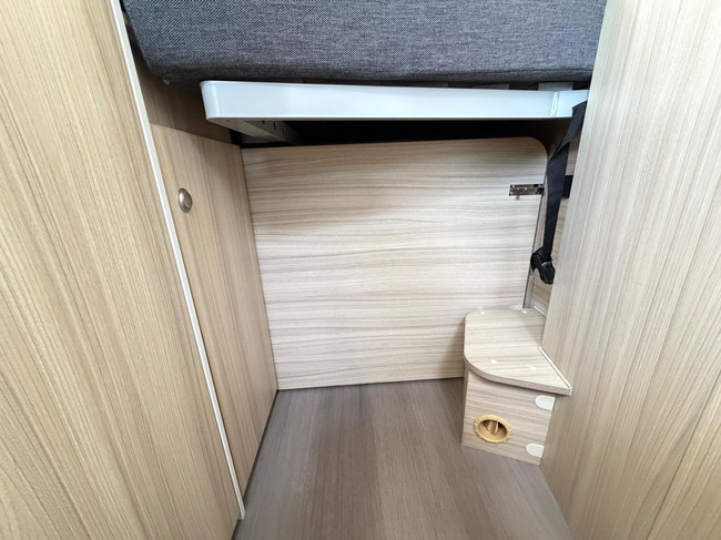 Adria Twin Plus 600 Solar / 2 a&ntilde;os de garant&iacute;a / &iexcl;PRECIO DE OFERTA! foto: 13