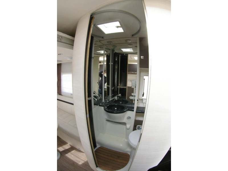 Challenger Mageo 291 Cruise Edition Top-Layout, 2x Hubbett. Foto: 12