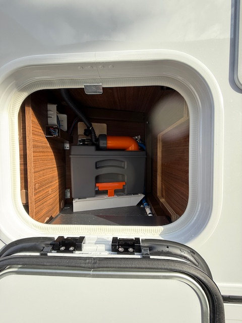 Cathago Chic C-Line I 4,9 LE L, Mercedes, Alde, E&P systeem, 2026! foto: 9