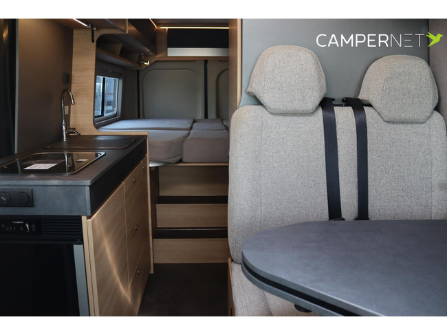 P&ouml;ssl Trenta 640 180hp Automatic | Single beds | Swing bike rack | Roof air conditioning | Zenec Multimedia system | Construct lock | Awning | photo: 10