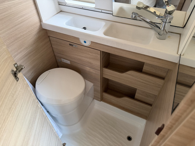 Knaus BOXSTAR 600DQ SOLUTION / Kostenlose Lagerung Foto: 11