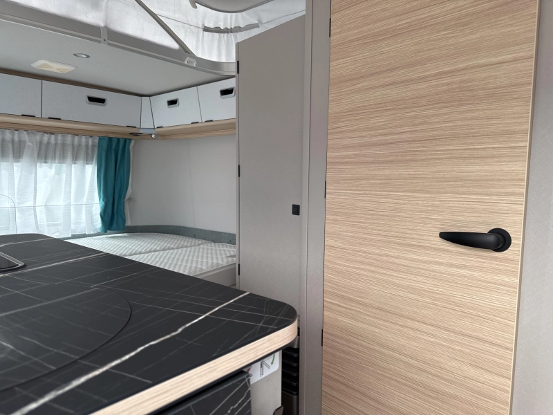 Eriba Touring 430 URBAN Orlando AANBIEDING  foto: 4