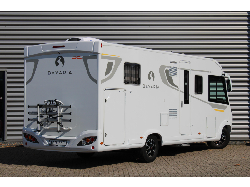 Bavaria I 720 Queensbed 140PS Dachklimaanlage Foto: 2
