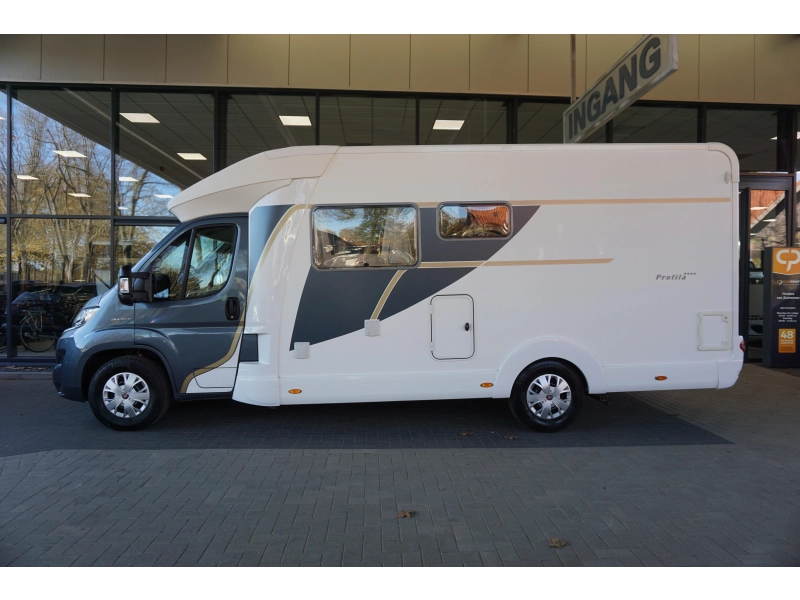 Eura Mobil Profila 670 SB 180PK Automaat  foto: 12