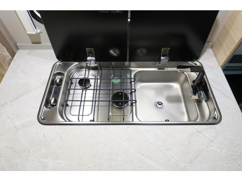 Weinsberg CaraCito 470 EU ENKELE BEDDEN  foto: 8