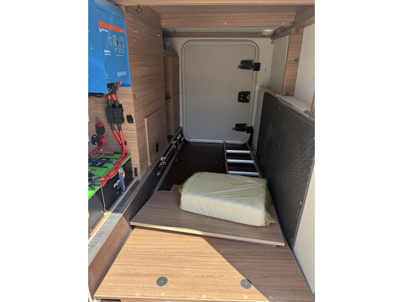 Knaus Van TI 640 MEG 180cv Autom&aacute;tico con todas las opciones foto: 11