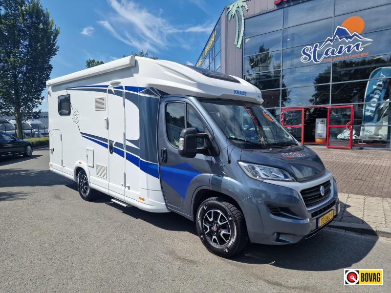 Knaus L!ve Wave 650 MX cama queen cama elevable foto: 0