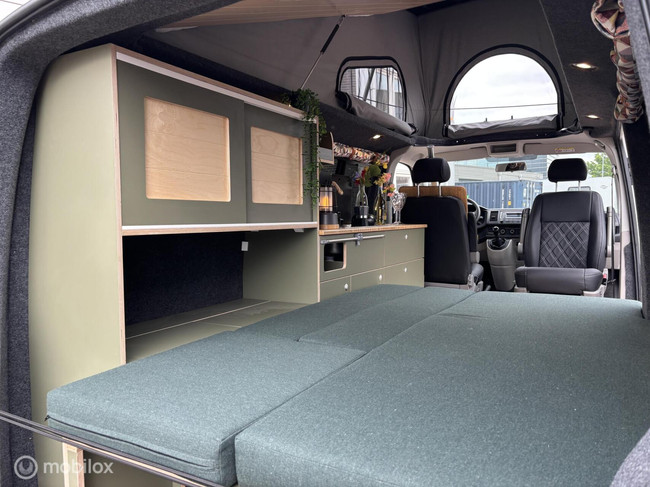 Volkswagen T6 2017 Buscamper Nevada Two-tone! Foto: 11