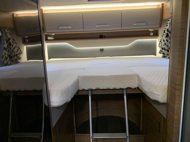 Knaus Van TI 640 MEG 2x airco zon sat V16 CE41  foto: 14