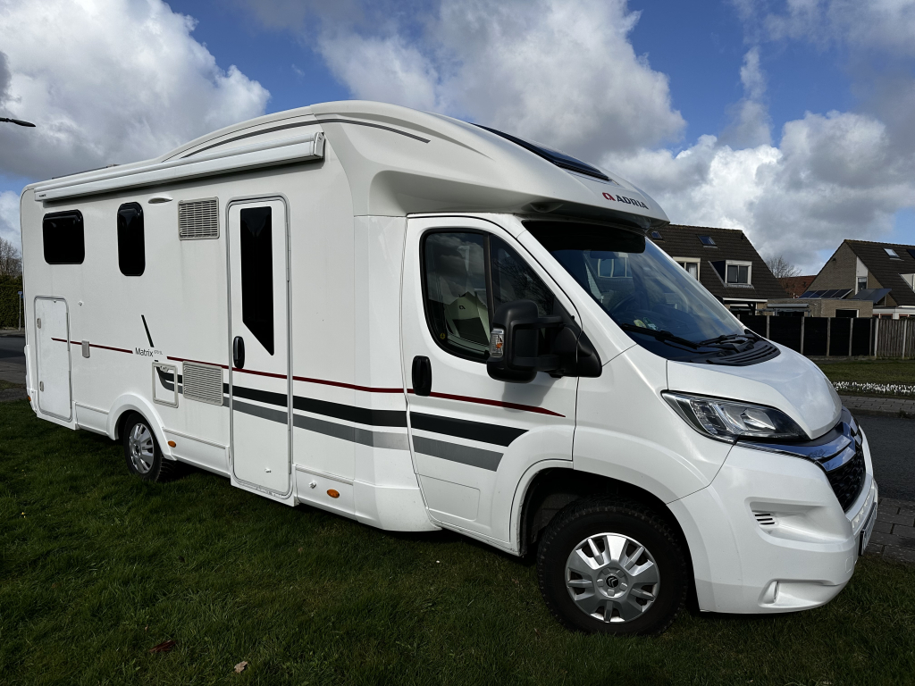 Adria Matrix M 670SL photo: 0