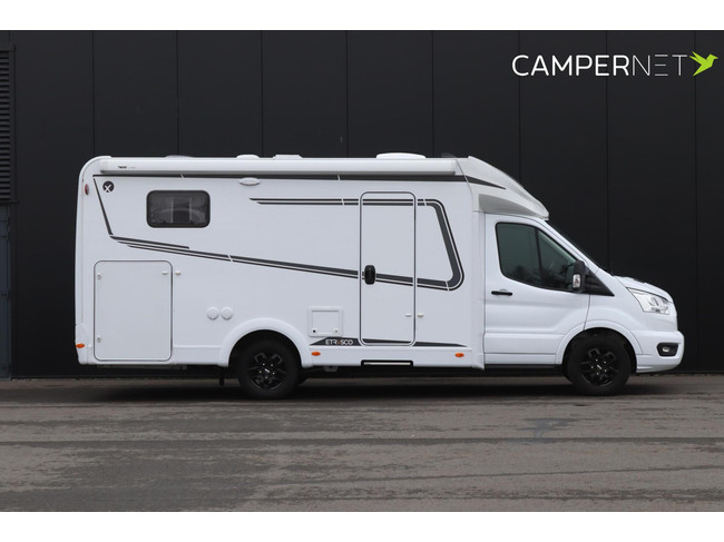 Etrusco T6.9 SF Complete Selection 155hp | Single beds | Awning | Large Garage | Reversing Camera | Alloy Wheels | photo: 3