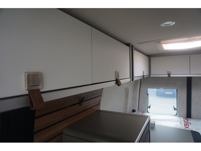 Hymer Grand Canyon S Mercedes CrossOver photo: 14