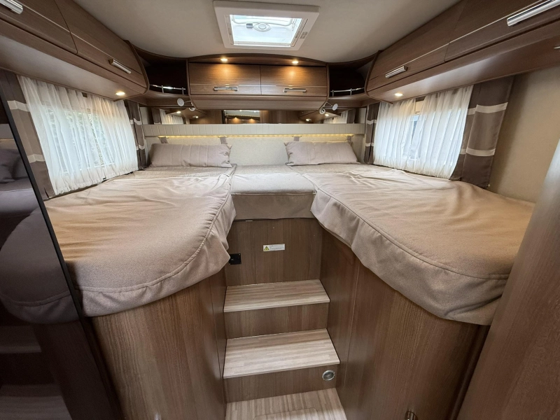 Carthago C-Tourer T 143 LE  foto: 14