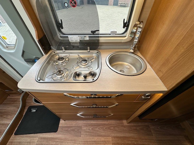 Knaus Van I 650 MEG Platinum Selection, Automatik Foto: 4