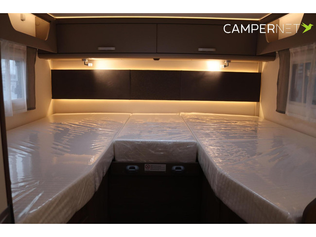Carado I447 140hp Automatic | Pro+ Package | Drop-down bed | 2.15m Long bed! | 5 Seats | Separate shower | New available from stock photo: 16