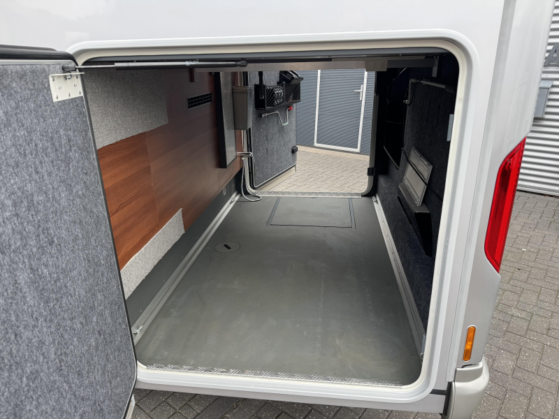 Carthago Chic C-Line I 5.0 QB Queensbed- Mercedes  foto: 10