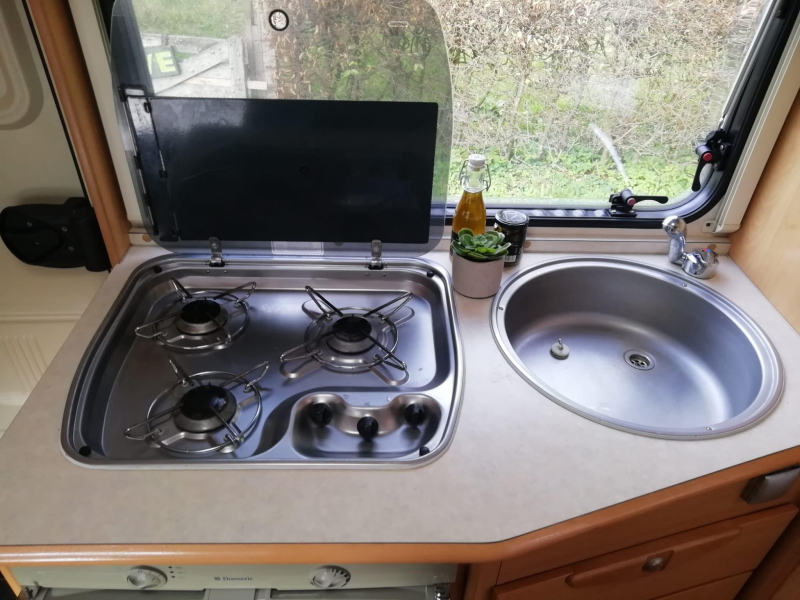Adria Coral 573 DS met extra grote Sola  foto: 7