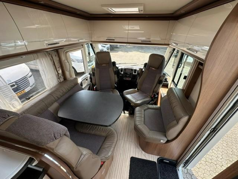 Carthago C-Tourer I 149 GÉÉN HEFBED LEVELSYSTEEM  foto: 7