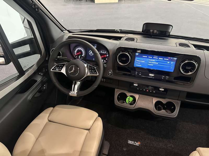 Adria Coral Supreme MB 670 DL LED / dakairco / automaat  foto: 8