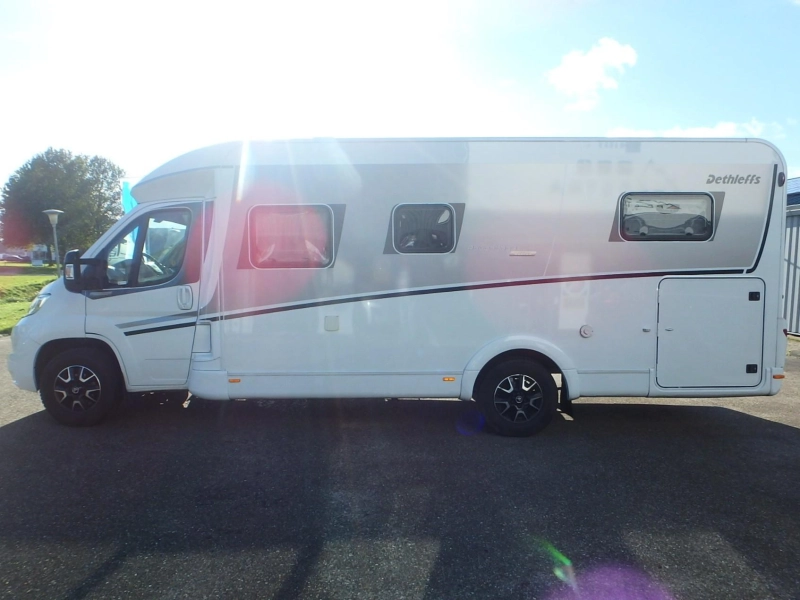Dethleffs Advantage T 7051 EB  foto: 3