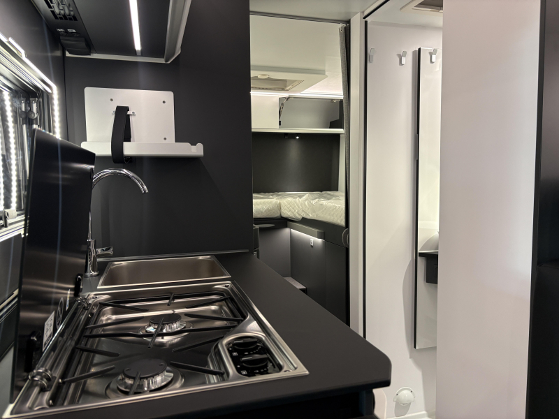 Adria Compact Max SL LED / Automatik / Navi Foto: 18