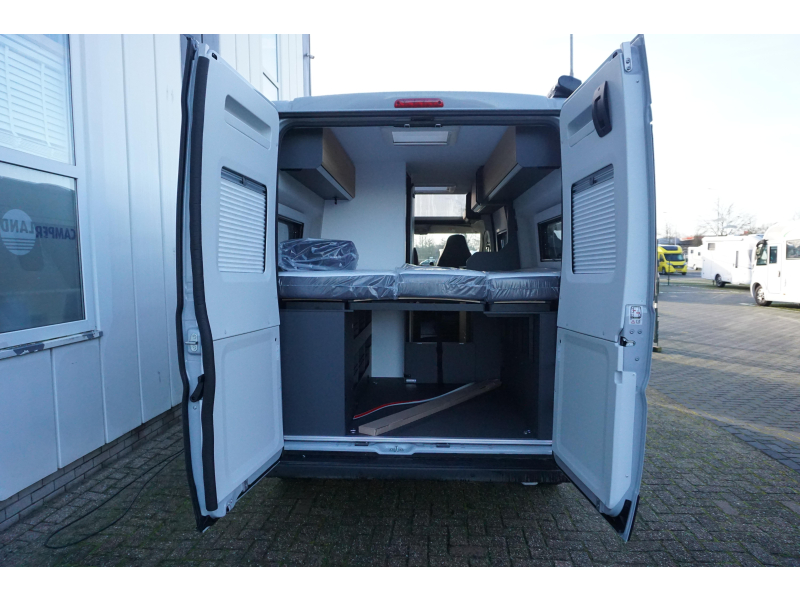 Adria Twin 600 SLB Spring Edition, Automaat  foto: 17