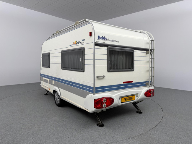 Hobby Excellent 400 SF foto: 2