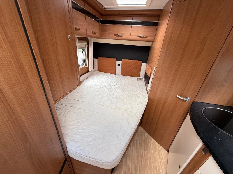 LMC Liberty Cruiser II 592 Compact Cama Fija Aire Acondicionado foto: 14