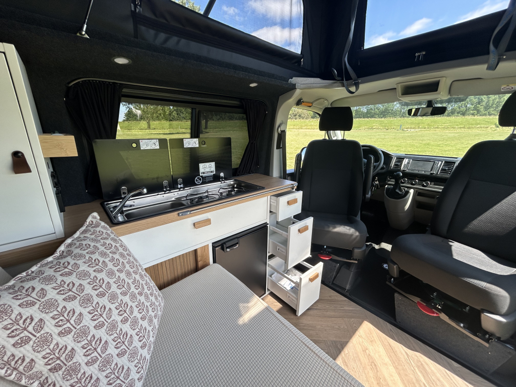 Volkswagen Transporter foto: 16