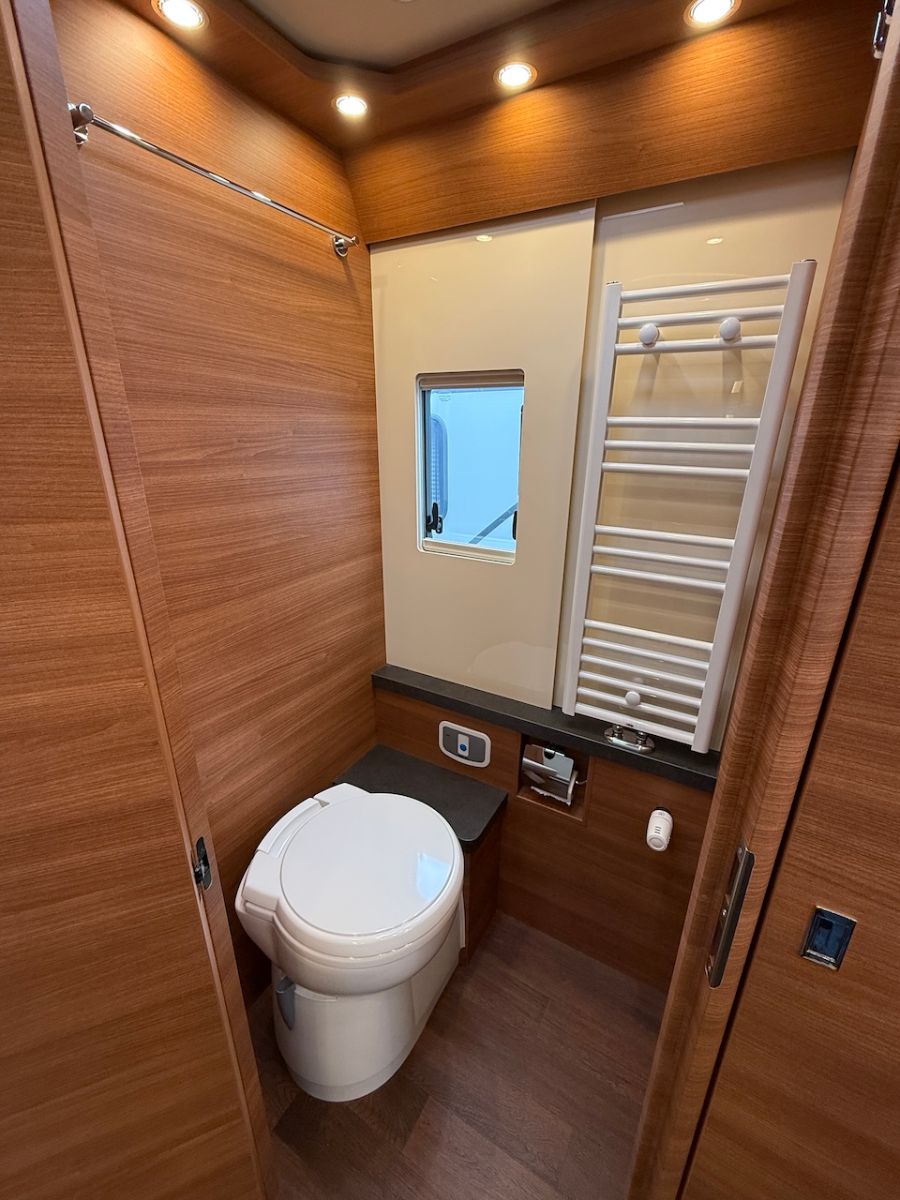 Carthago Chic 5.9 XL LE foto: 17