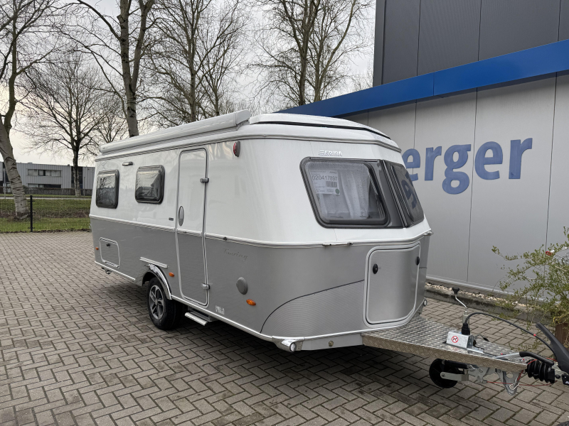 Eriba Touring 630 Urban Ausf&uuml;hrung Foto: 12