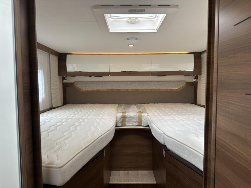 Rapido 866 F Lithium Dachklimaanlage Anh&auml;ngerkupplung Foto: 21