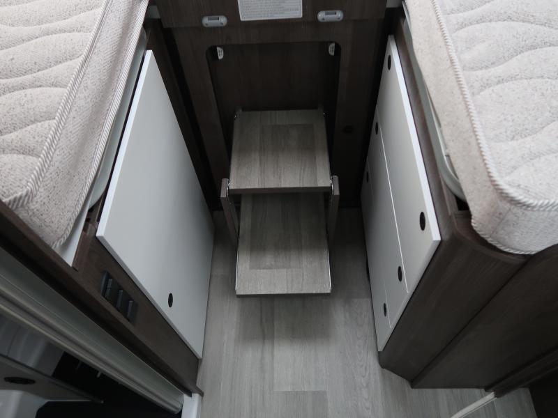 Benimar Cocoon 463 VOORDEEL 11.680,- euro  foto: 10