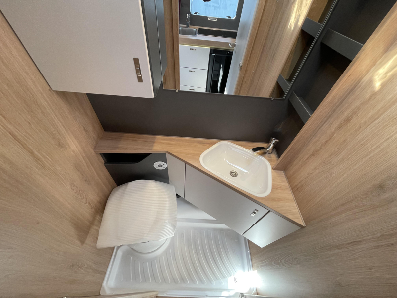 Knaus Sport 460 EU Camas individuales foto: 15