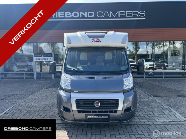 Adria CORAL S 690SP 160PK Queensbed Luifel Zonnepaneel Oven