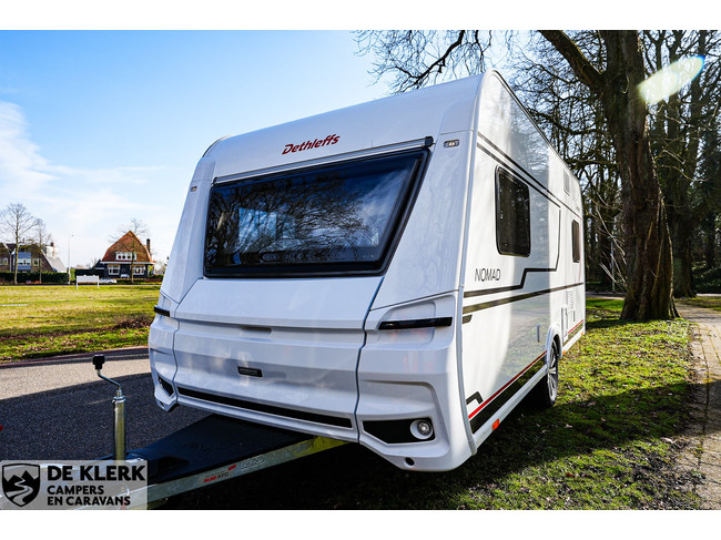 Dethleffs Nomad 460 EL Christmas Special foto: 6