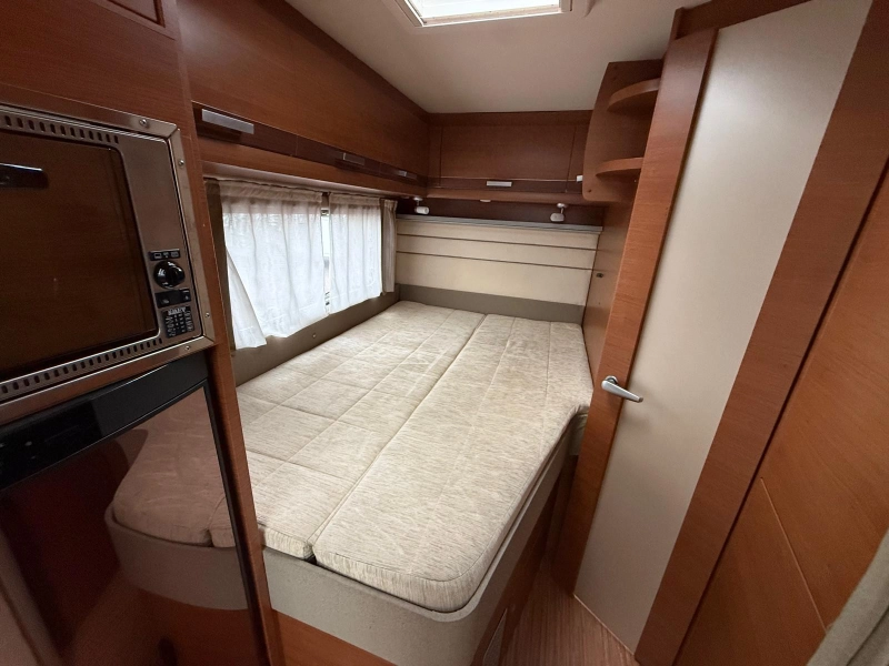 Knaus Sun Ti 650 Top-Indeling AC 80000 km foto: 15